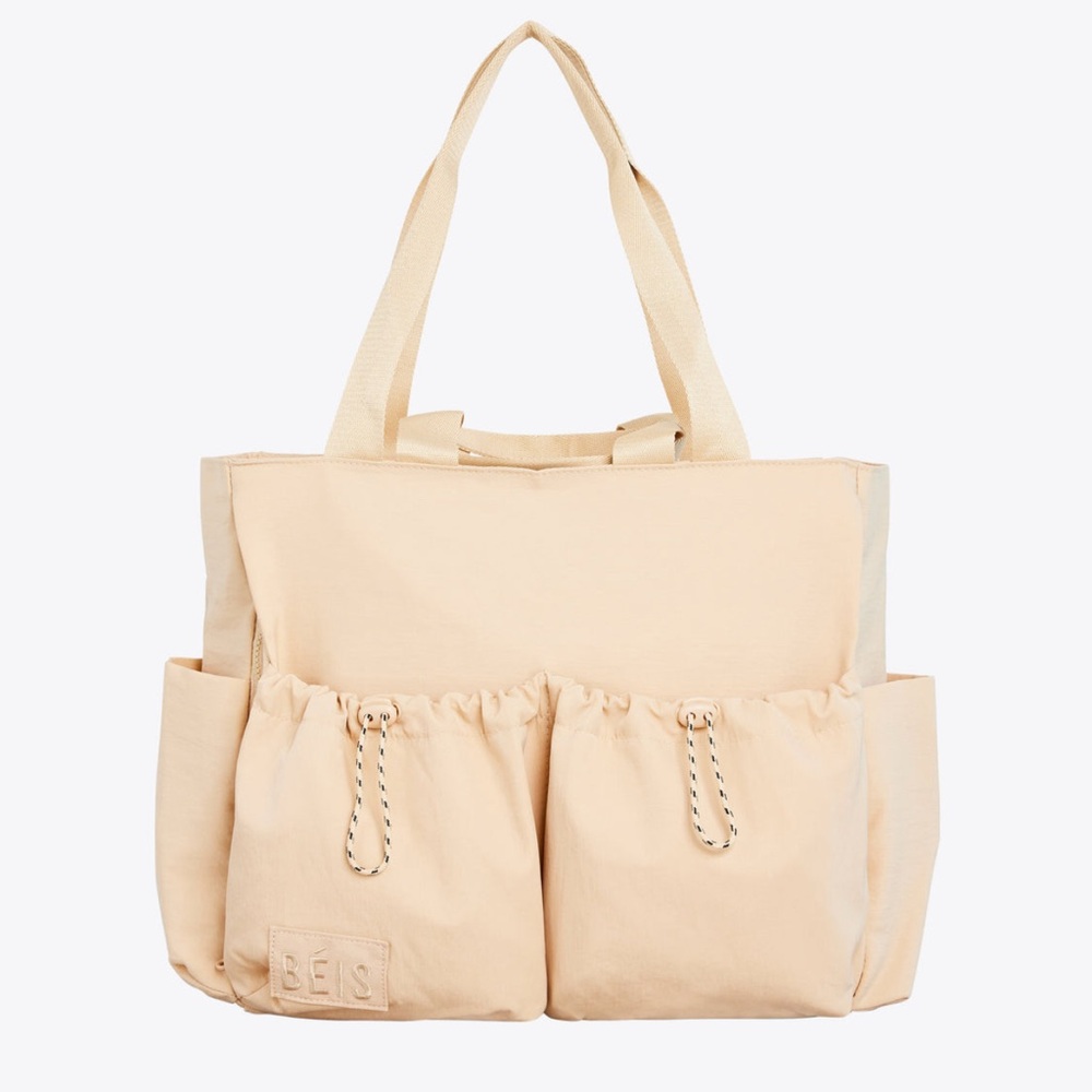 beis sport carryall in beige